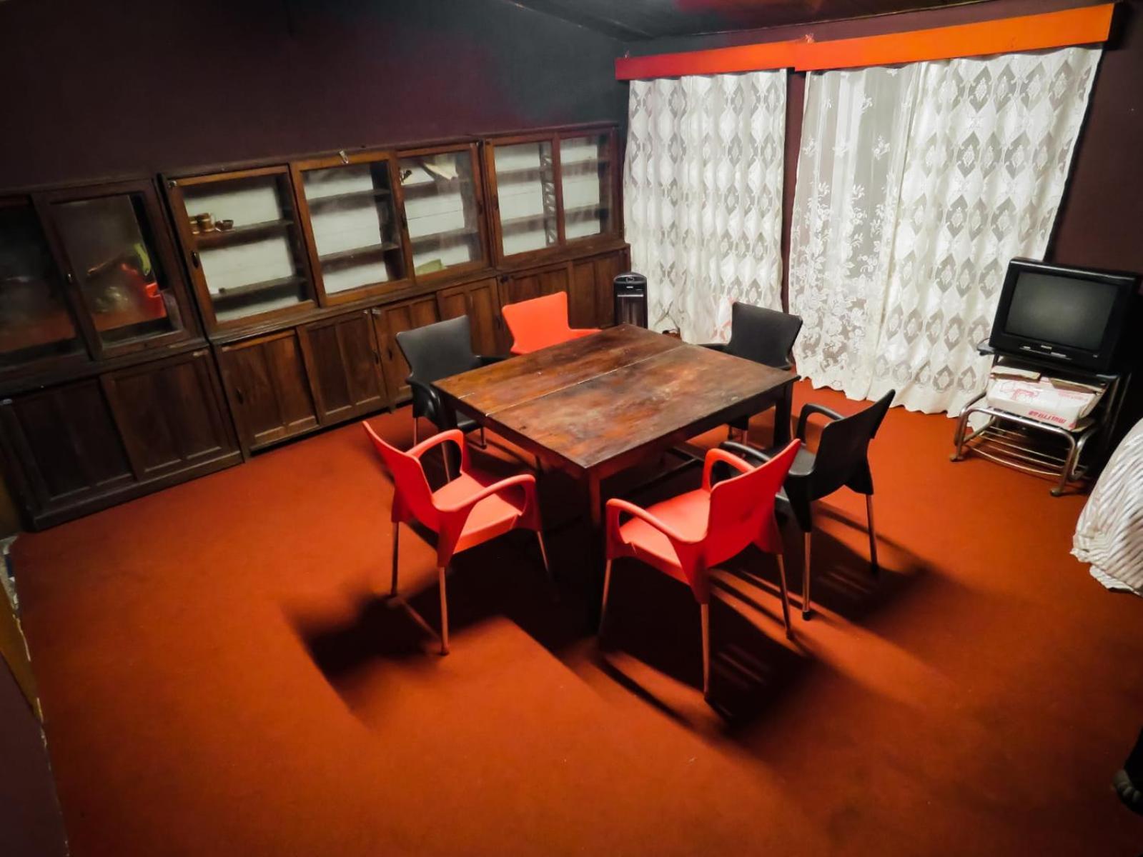 乌提 Woodhouse酒店 外观 照片